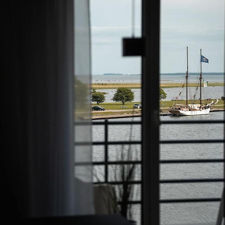 Oe Seaside Suites & Spa Kuressaare Kültér fotó