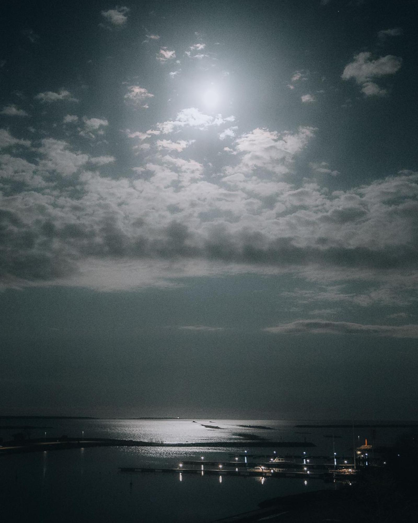 Oe Seaside Suites & Spa Kuressaare Kültér fotó