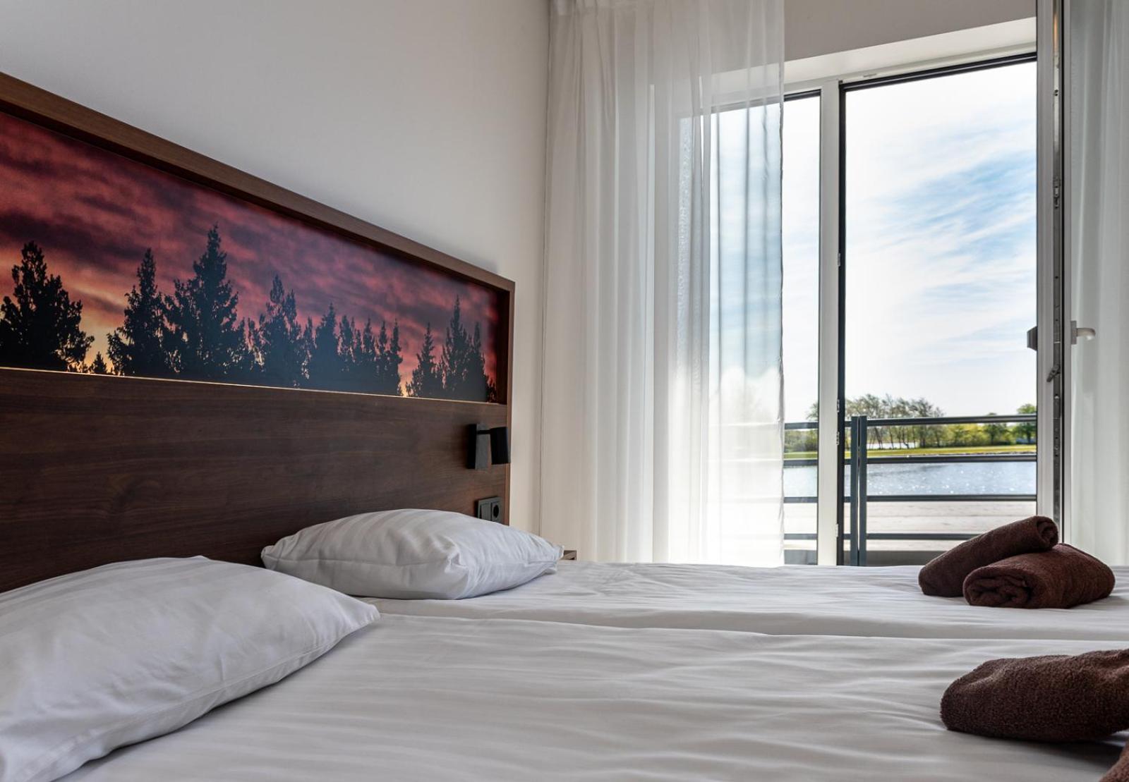 Oe Seaside Suites & Spa Kuressaare Kültér fotó